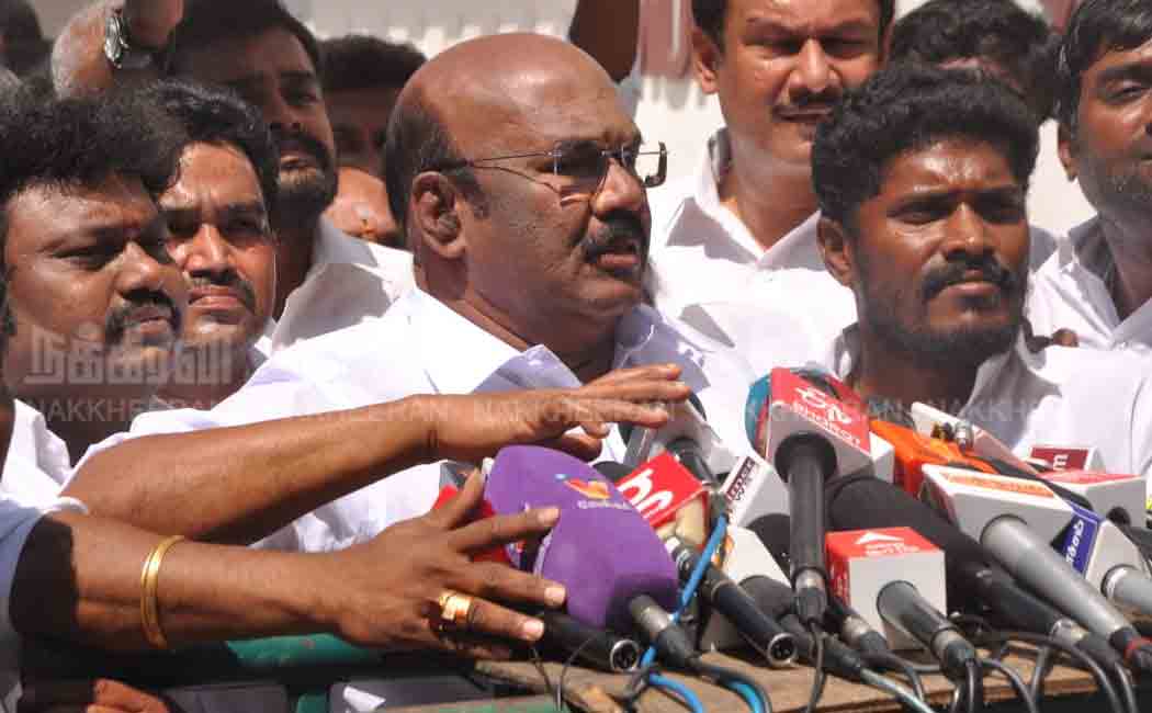 Are DMK majors joining AIADMK? Jayakumar speech