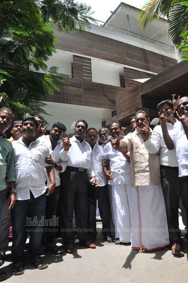 Rajinikanth fan club advise