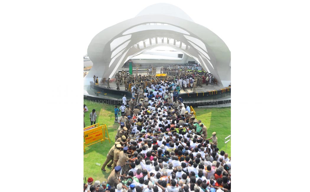 Jayalalithaa memorial opening ceremony crowded