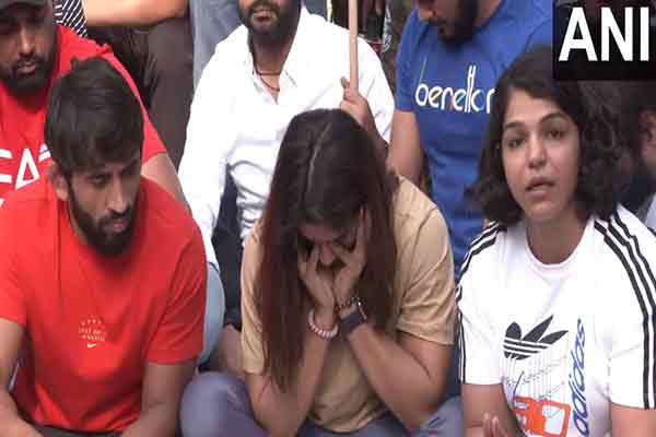 bjp mp brij bhushan related wrestler case special investigation team formed