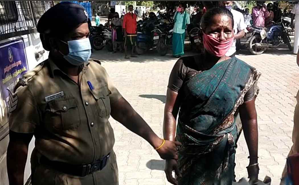 Mother and daughter who tried misbehaved collector's office