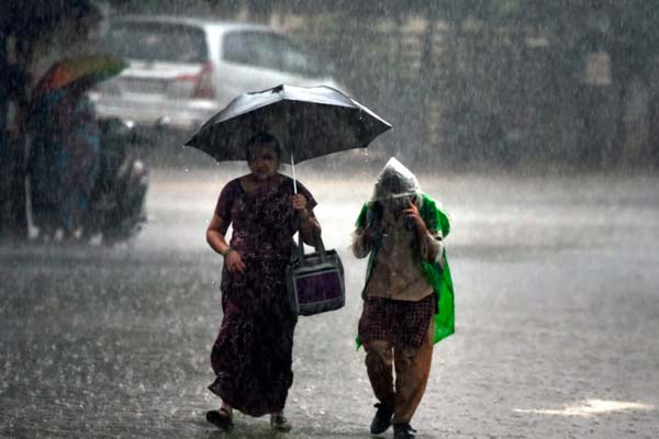 Rain in 5 districts in next 3 hours