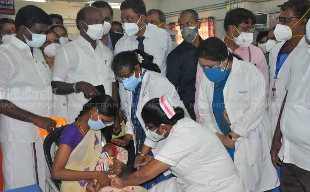 Minister launches pneumonia and meningitis vaccination camp