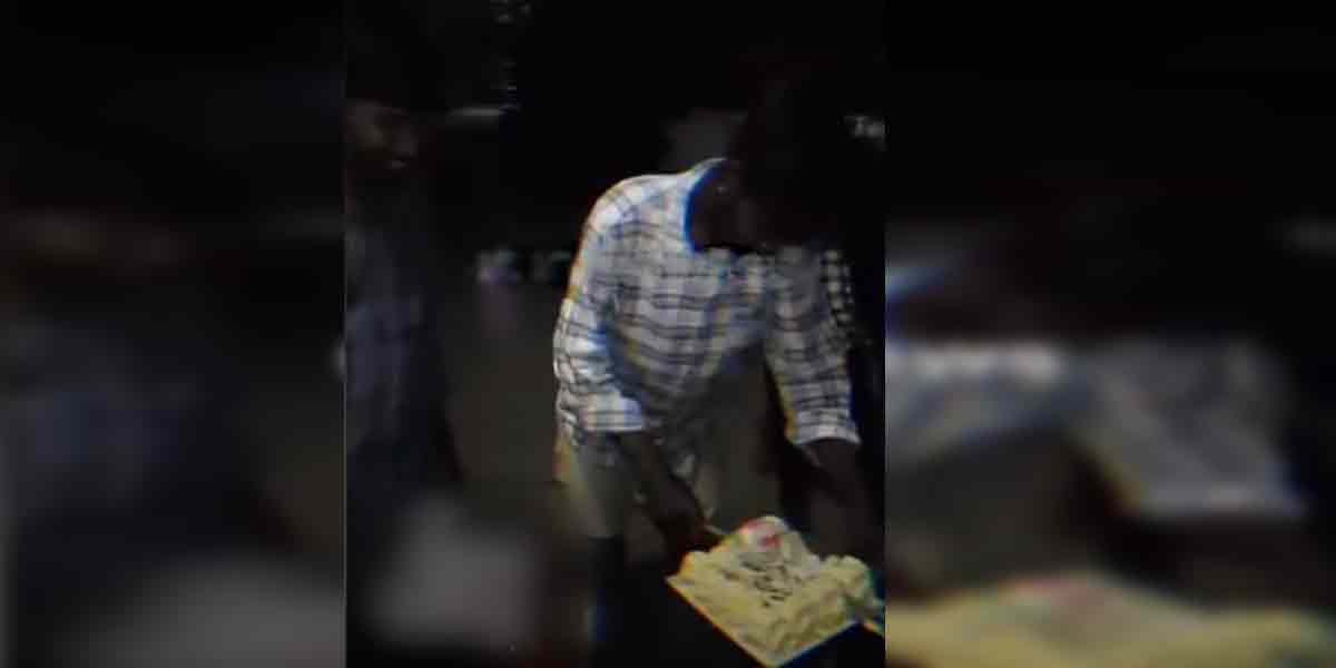 Cut the cake with a sword and celebrate the birthday ... Police investigation!