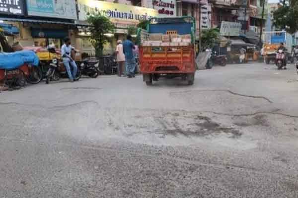Merchants who repaired the road ..
