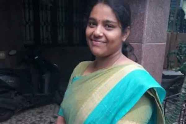 IAS officer gives birth at government hospital