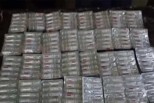 800 tobacco syringe seized in Thoothukudi, two arrested
