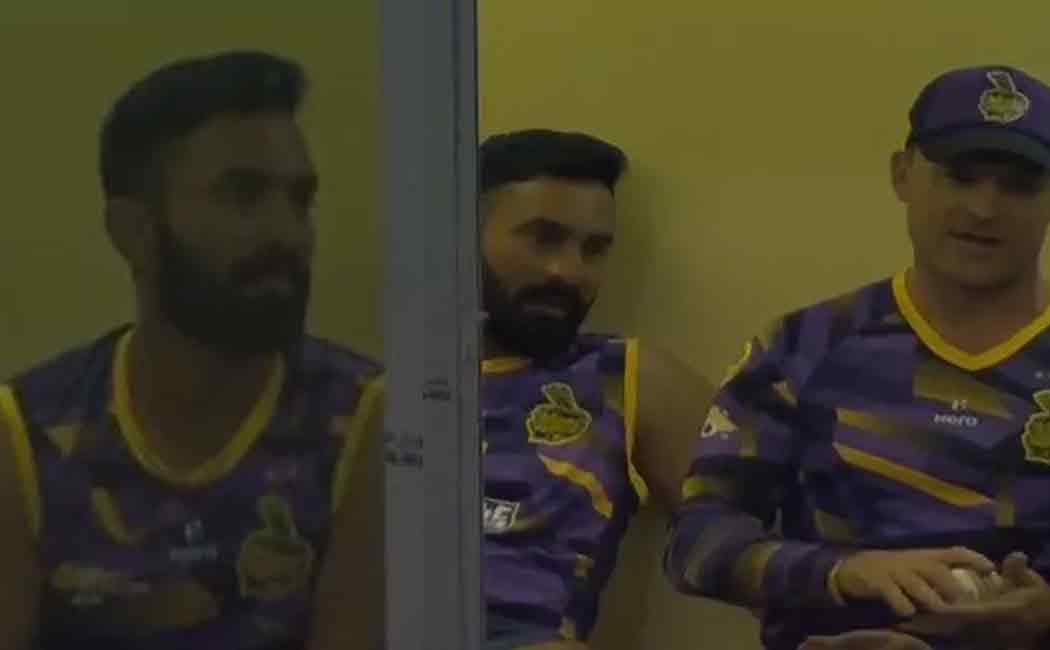 dinesh karthik controversy