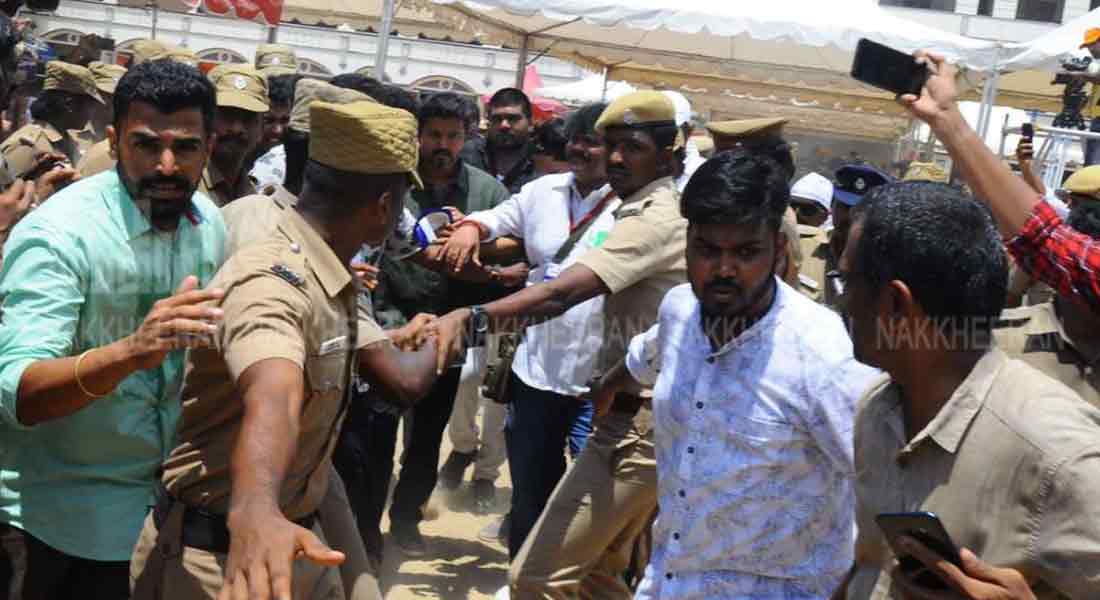 Actor Vijay visits to Vote for Actors Association election