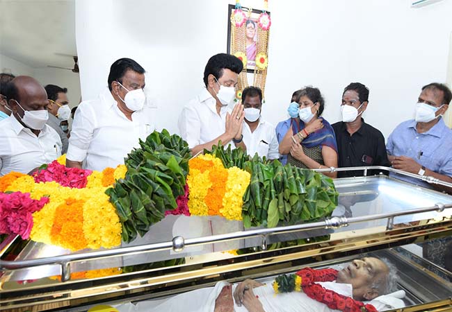 Tribute to Chief Minister MK Stalin in person for Tindivanam Ramamurthy's body!
