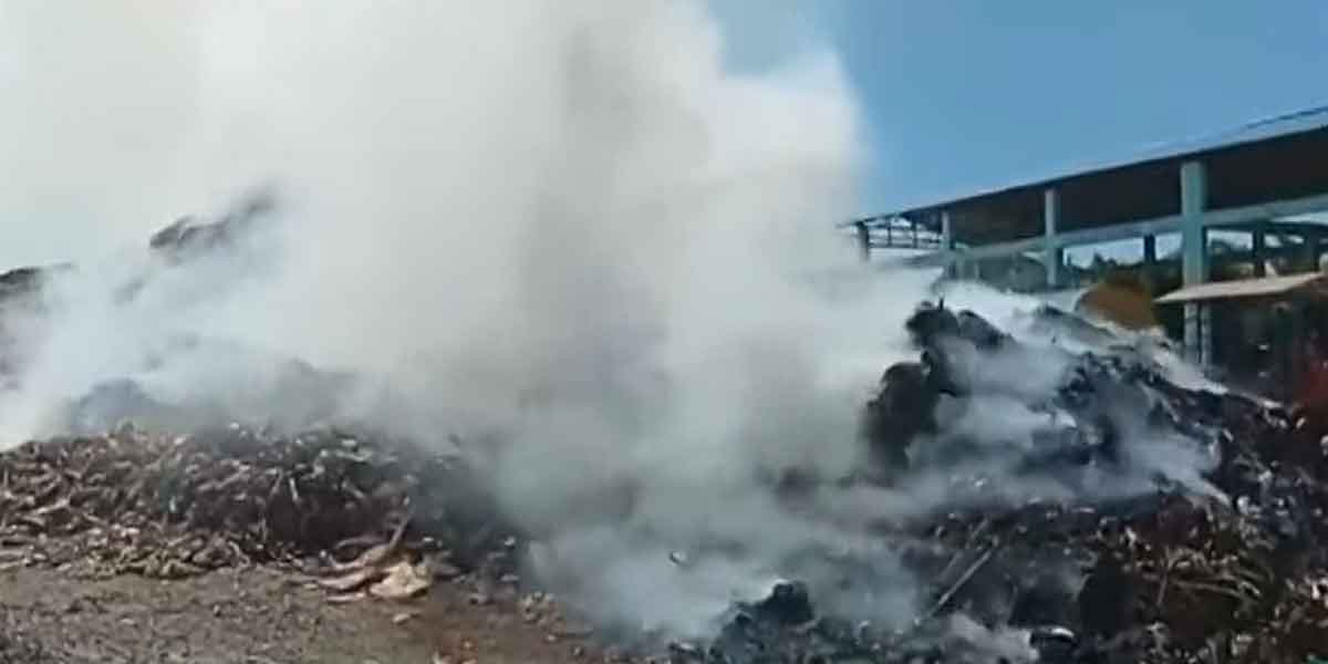 Fire Garbage Depot ... Fire Department fighting for 10 hours!