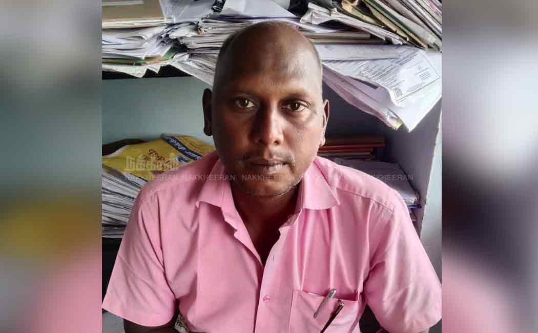 Trichy Kannur VAO caught in the bribe case