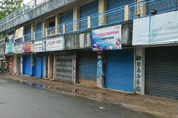Thousands of shops closed in Mayiladuthurai district to pay tribute to Vijayakanth