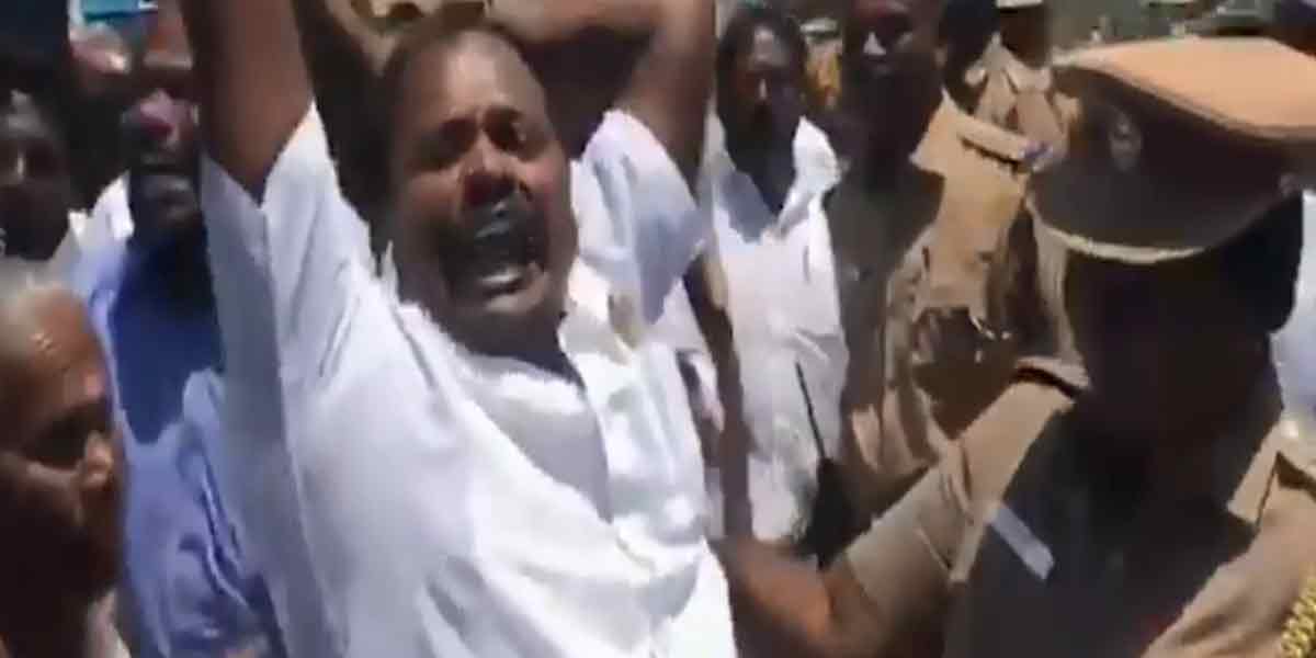 'No BJP here' - AIADMK executive rolls on the ground in struggle