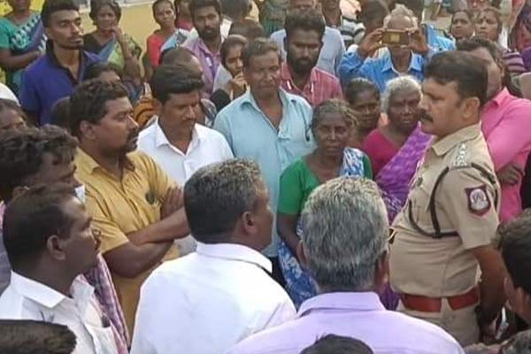 Young girl hanged lost their life after 6 months of marriage