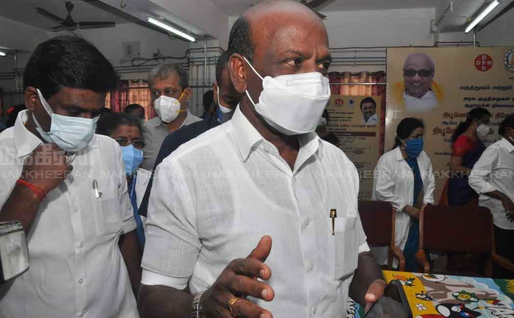 Minister launches pneumonia and meningitis vaccination camp