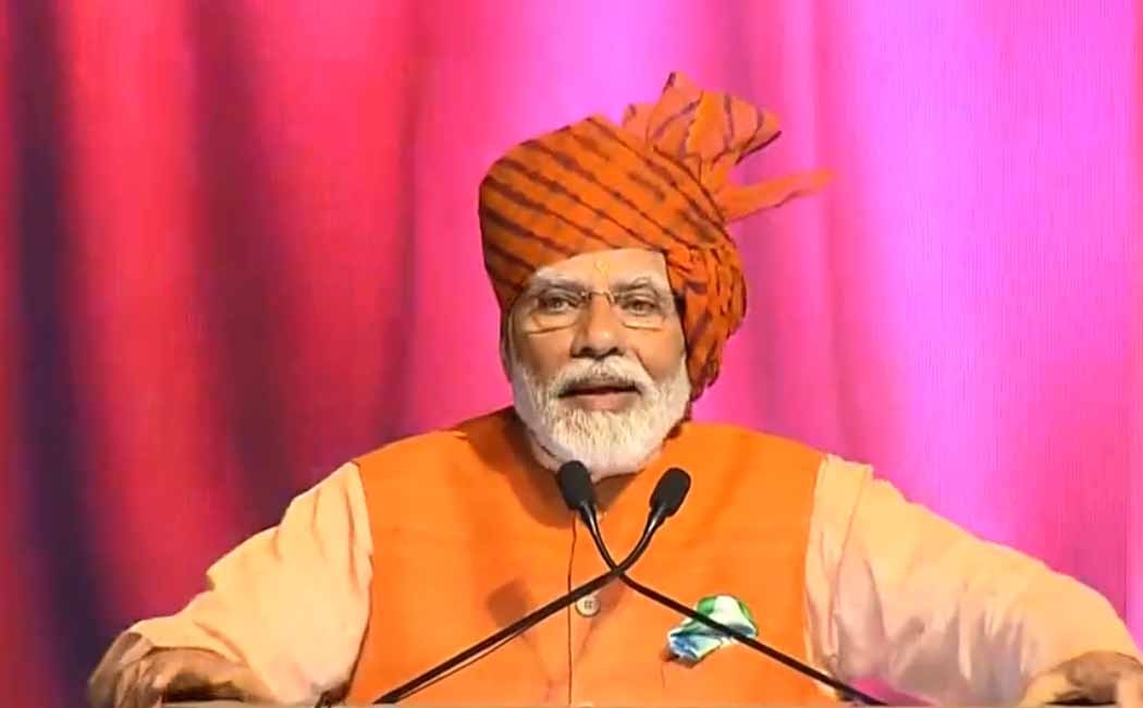 "Next year Ramnavami in Ram temple" - PM Modi