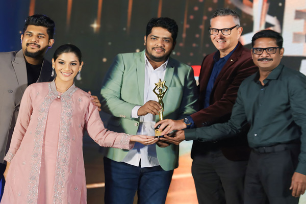 ayyo sami gets edison award