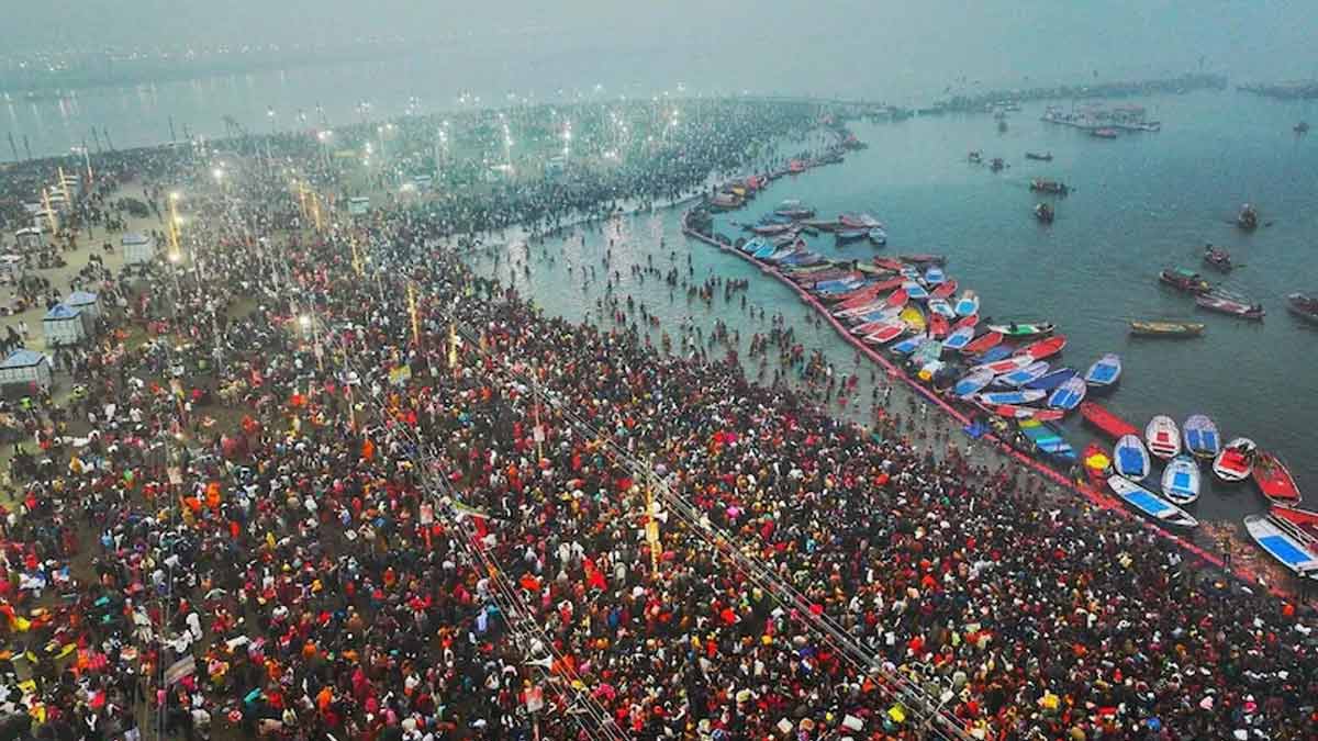 'Digital' swimming at Kumbh Mela - fee 1100 rupees included