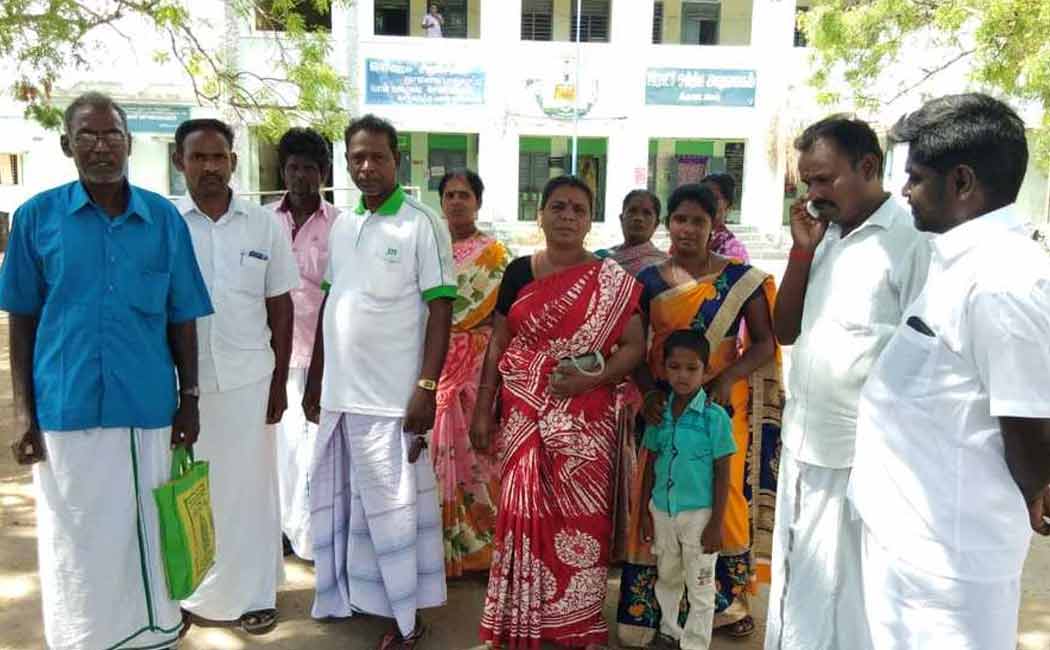 village people decided to hand over the electoral identity card to the election officer