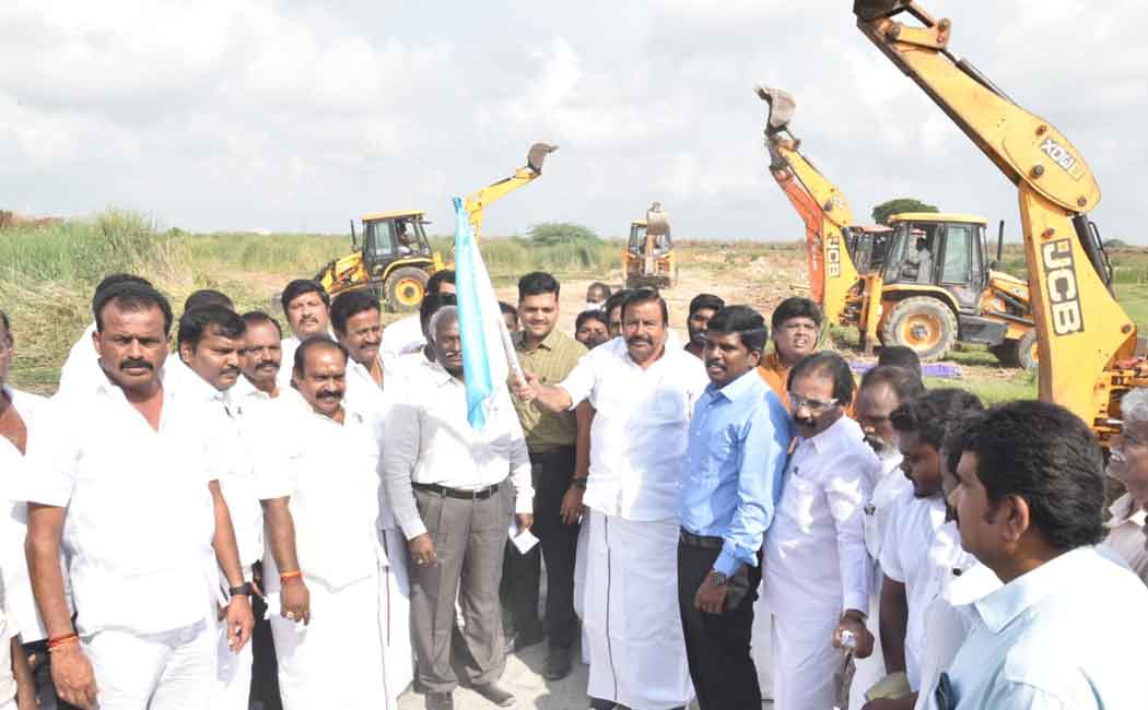 Minister K. N. Nehru started the work on water way clearness