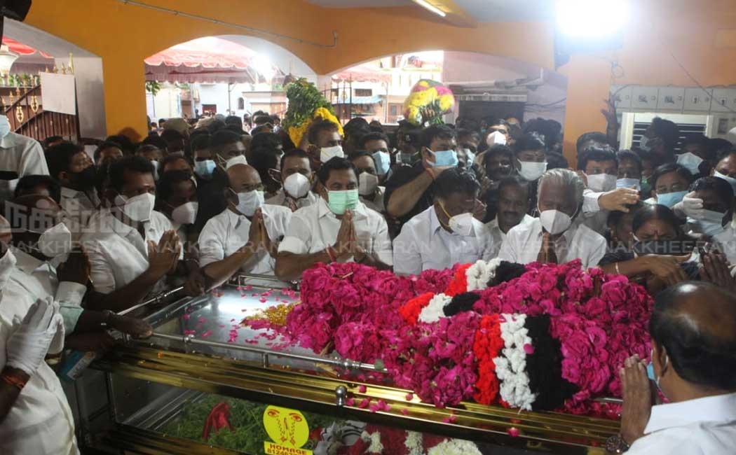 Leaders who paid tribute to Madhusudhanan's body
