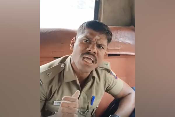 Transport Dept says police cant travel in buses without paying