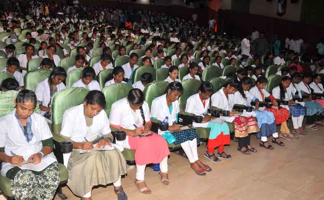 Signing for NEET Exemption Begins (Pictures)