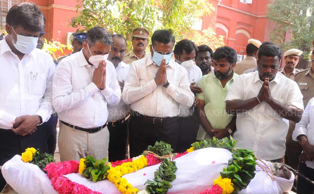 Thirumavalavan MP pays tribute to Shanthan (Pictures)