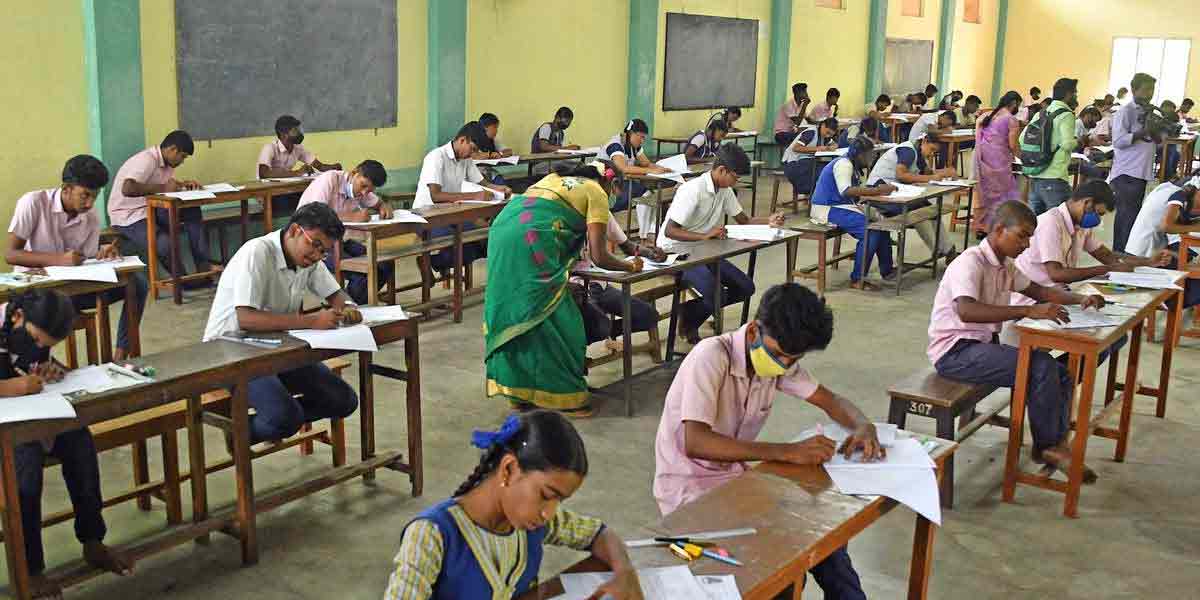 'All pass...?' Pleasant shocking school education!