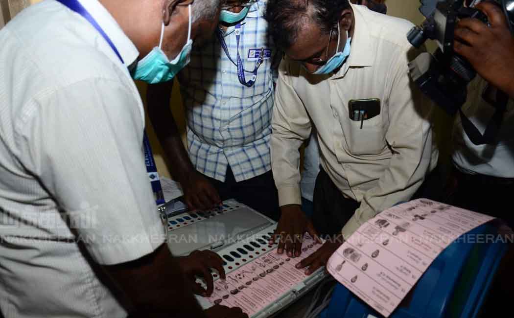 Election Commission in the process of preparing the machines