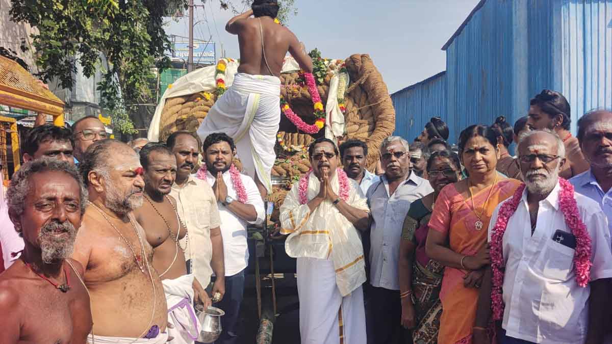 Chidambaram was the devotee who gave cords to Nataraja temple chariots