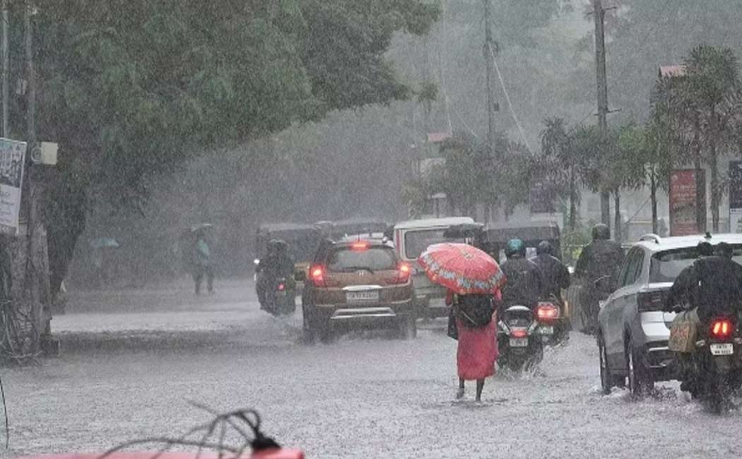 Extremely heavy rain warning issued for Coimbatore, Nilgiris; Disaster relief team rushed to the spot