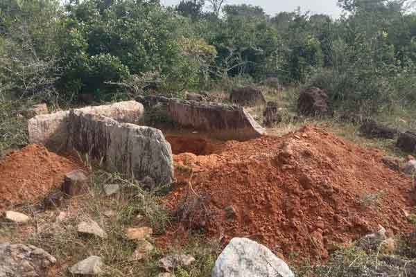Treasure thieves damaging Neolithic symbols
