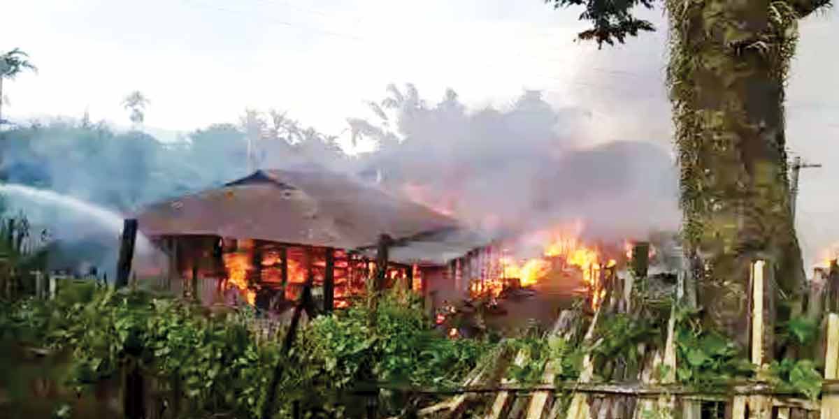 Four members of the same family burnt in a fire ... a commotion in Palani!