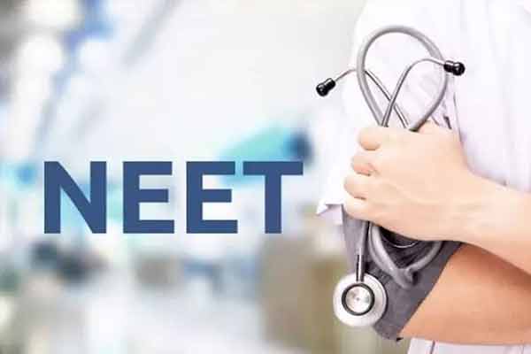 Student commits lost their life due to fear of NEET exam