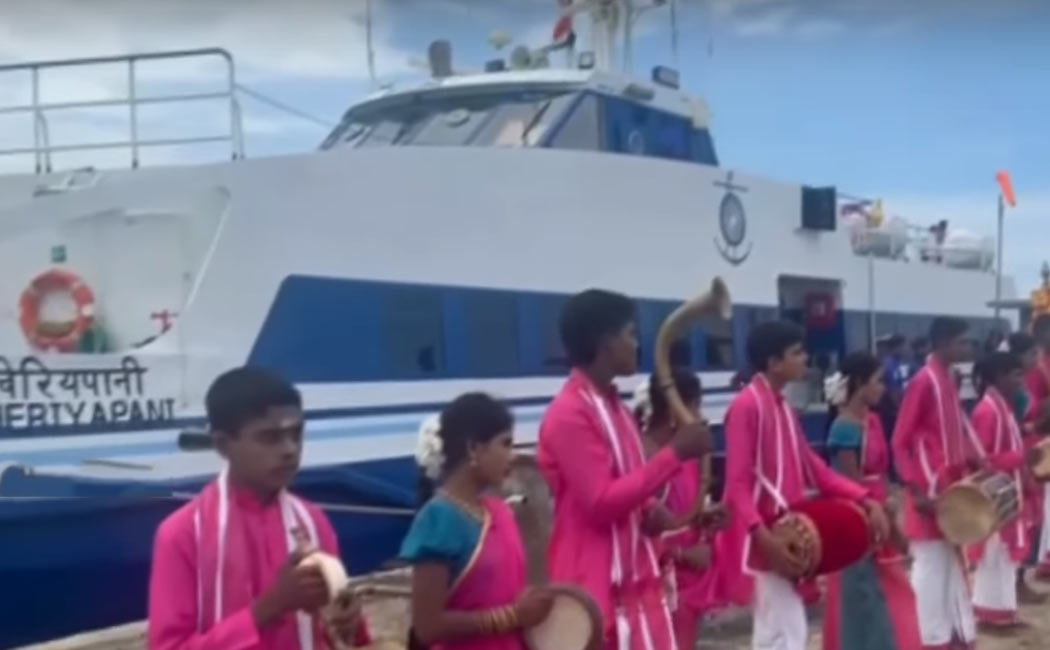 passenger ship from Nagapattinam was welcomed enthusiastically in Sri Lanka