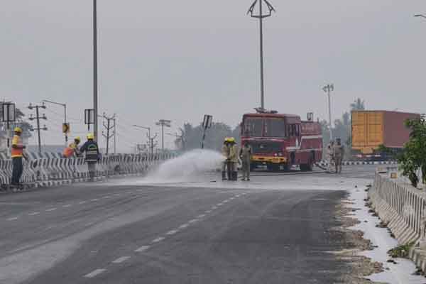 People were scared because five thousand liters of diesel ran on road