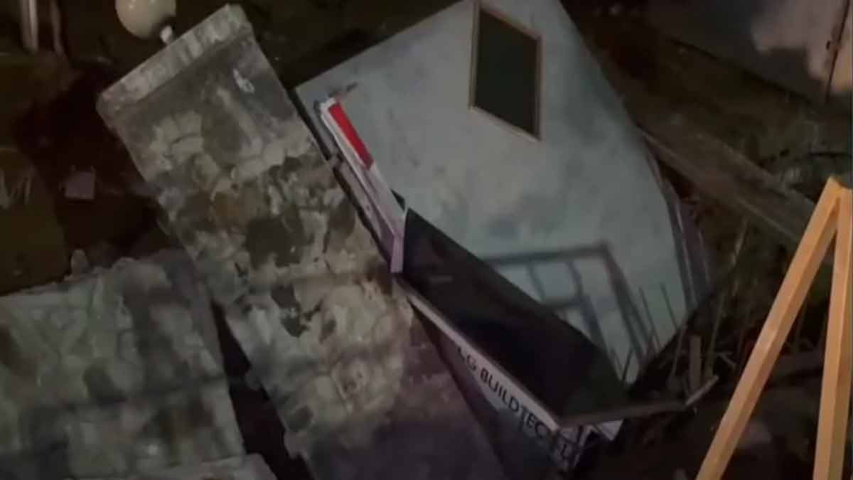 Northern State worker lose their live after wall collapses