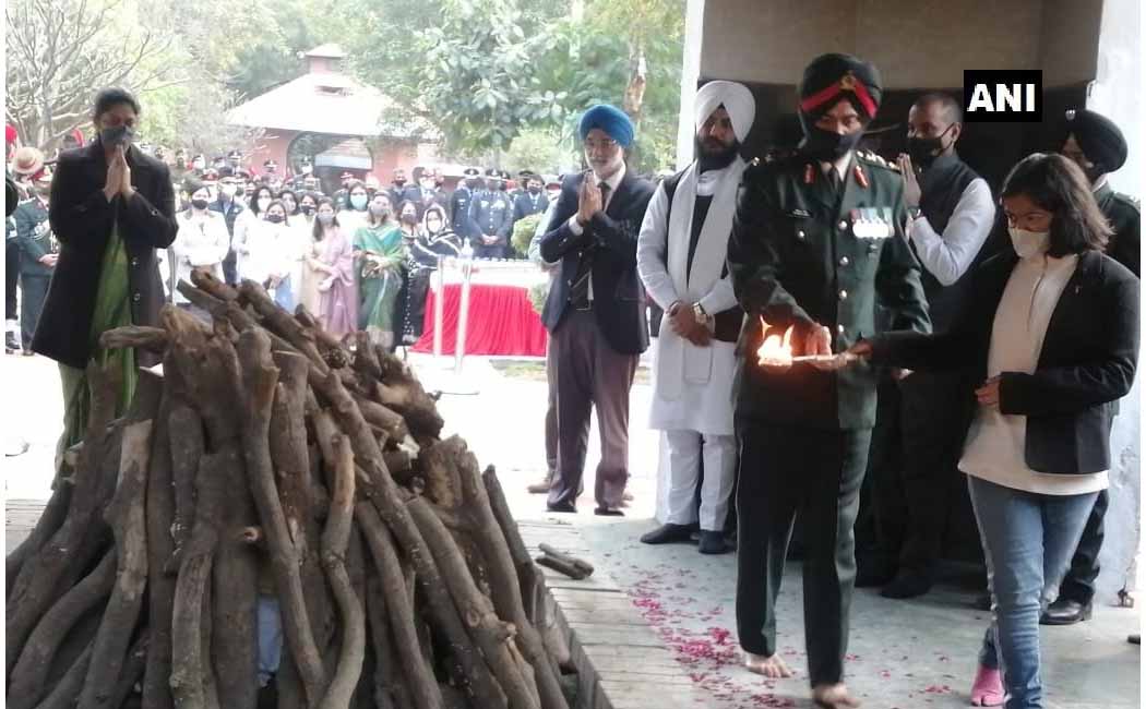 Lieutenant Colonel Harjinder Singh cremated!