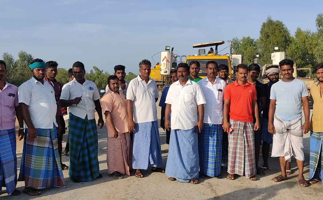 Villagers involved in the struggle; Husband of the Panchayat President who presided