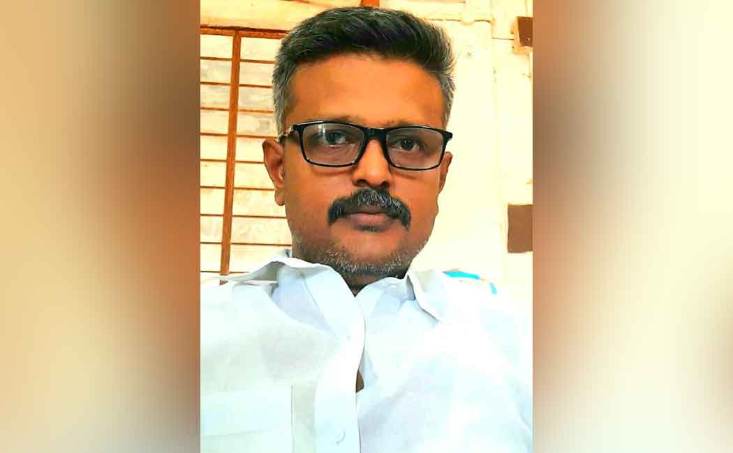 “The Basis for Reconstructing Indian History ..” - Tamil University Science Department Analyst Manikandan
