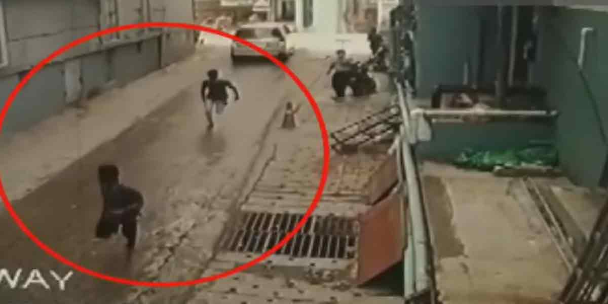 Sword youths who caused tension in the city .... Shock when CCTV footage was released!