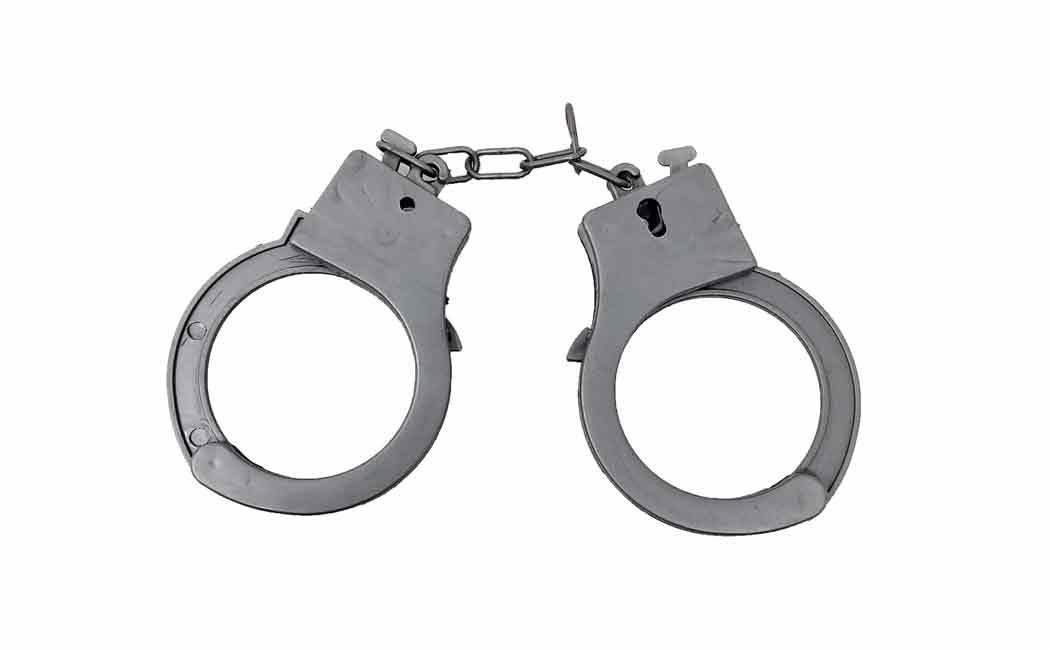 Police informer arrested for liquor case