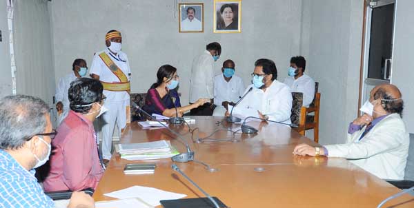 corona virus issue - su thirunavukkarasar - Consulting with the Collector