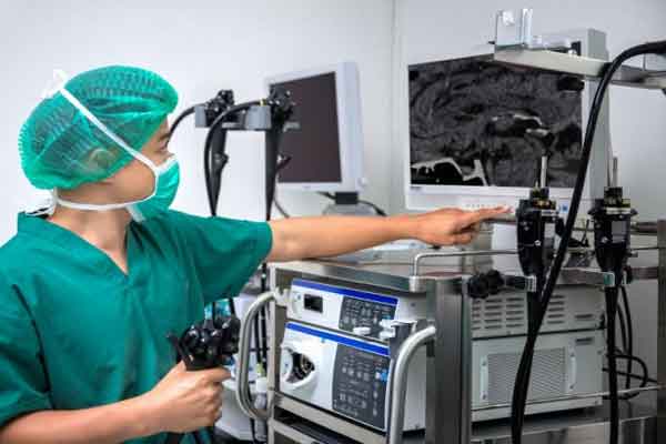 Government hospital handcuffs - thieves who stole expensive equipment!