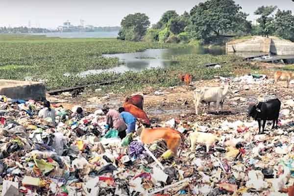 Panchayat build garbage dump drinking water lake in Perumbakkam