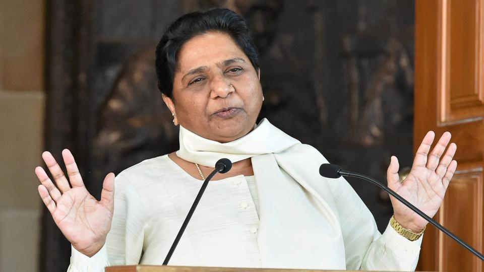 mayawati and akilesh yadav community politics in uttarpradesh