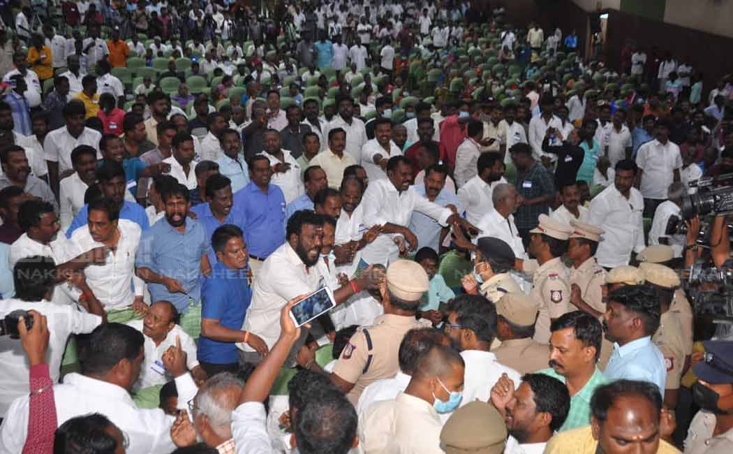 former tamilnadu chief minister kalaignar memorial related meeting