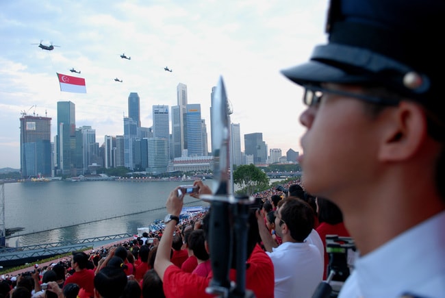 Lee Kuan Yew in tears! - The Story of Singapore!